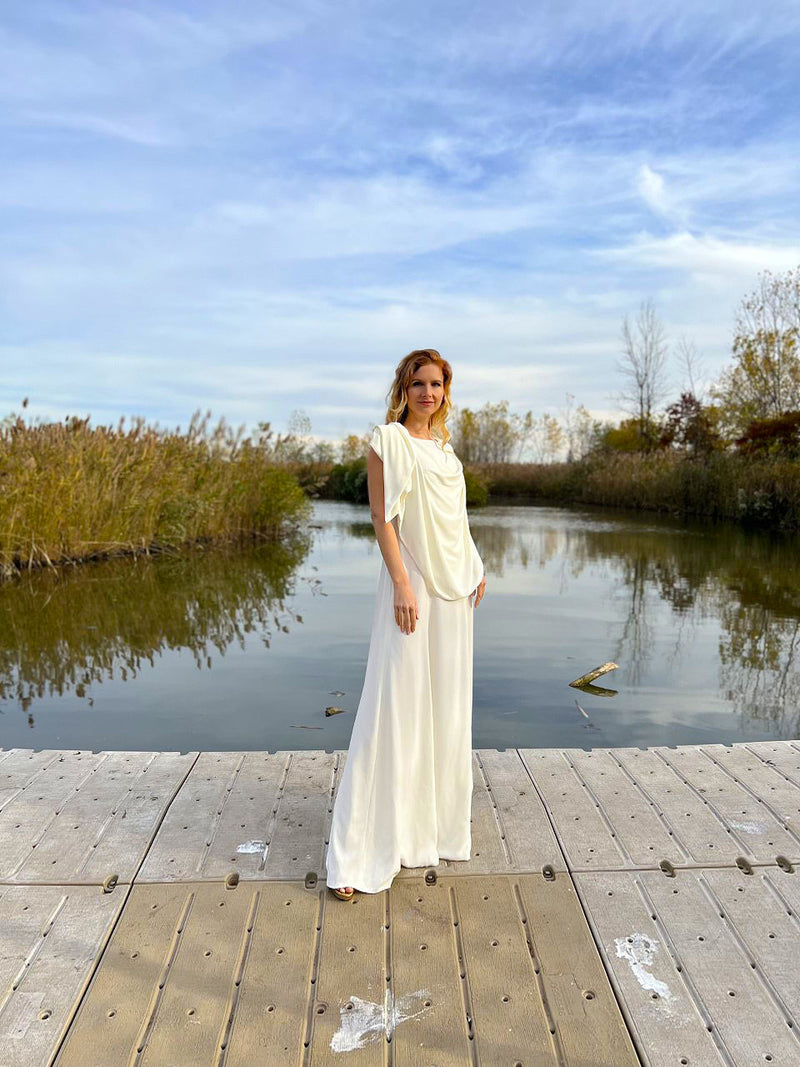 caelinyc loose draped wedding dress